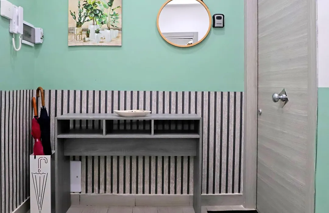 Dimora Di Antonietta Room - Near Train Station & Wi-Fi-1